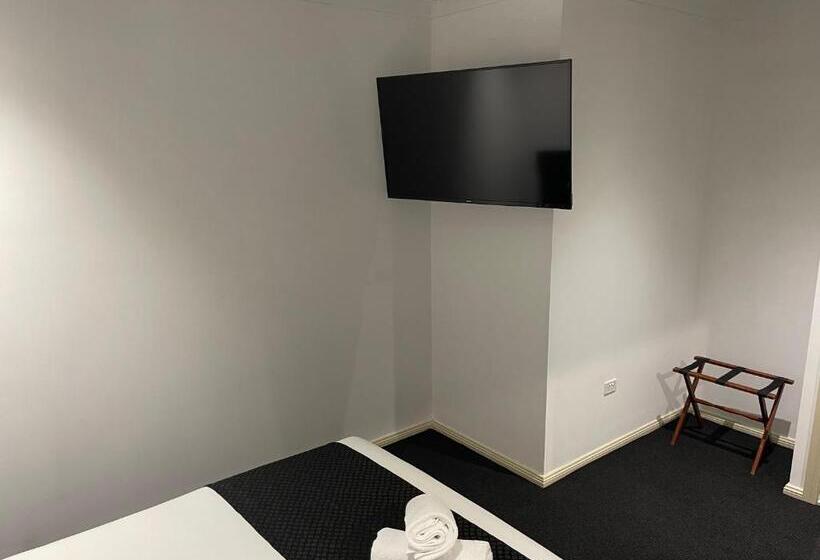 إستوديو قياسى سرير كينج, H Boutique