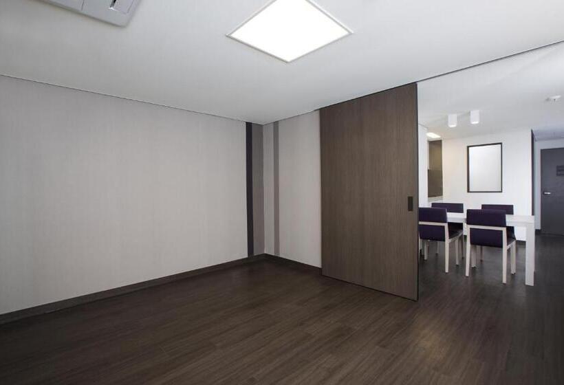 디럭스 룸, Hanwha Resort Yongin Besancon