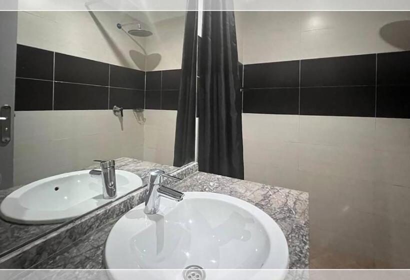 주니어 스위트, Al Massira