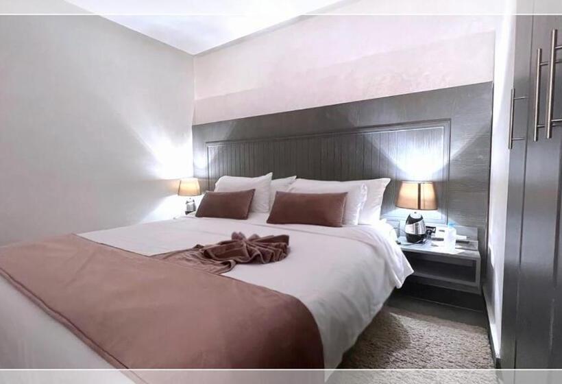 디럭스 스튜디오, Al Massira