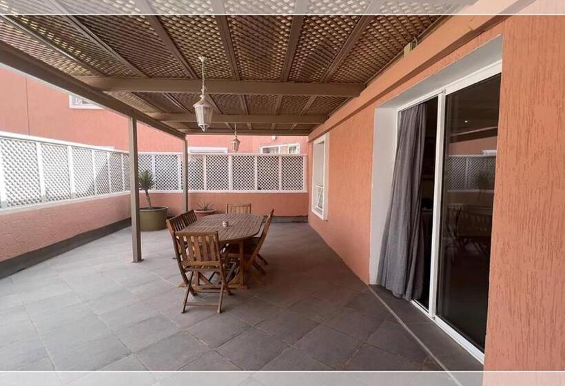 디럭스 스튜디오, Al Massira