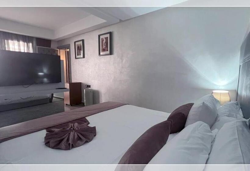 디럭스 스튜디오, Al Massira