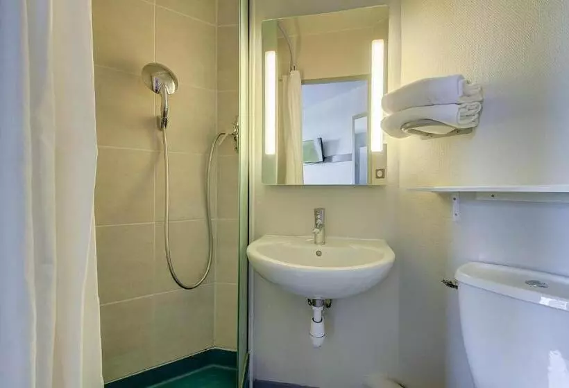 スタンダード４人部屋, B&b Hotel Beaune Nord
