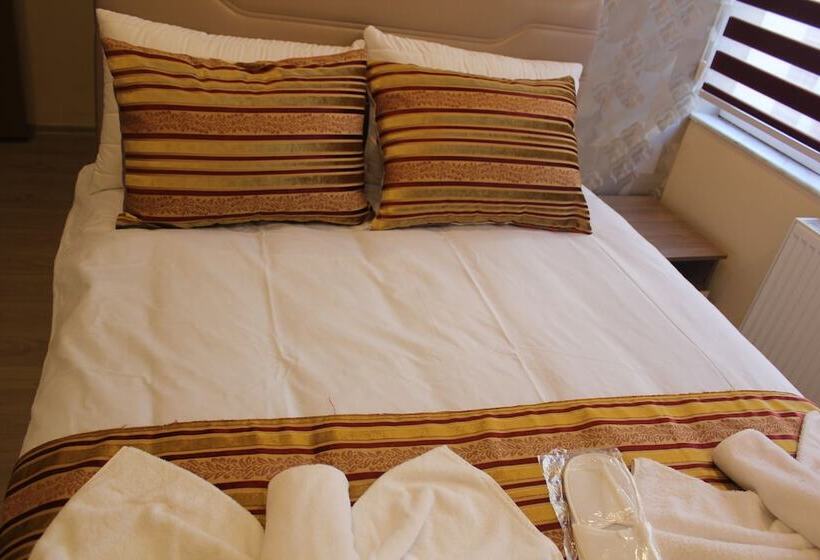 اتاق استاندارد, Gorur Suite