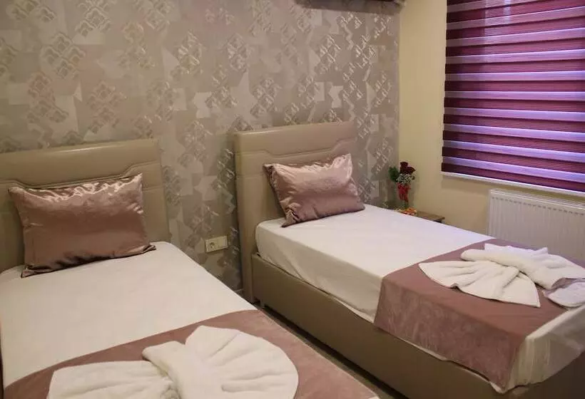 اتاق استاندارد, Gorur Suite