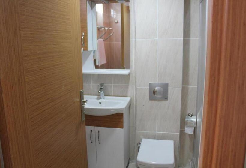 استودیو خانوادگی, Gorur Suite