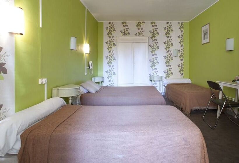 חדר סטנדרט לארבעה, Le Parisien