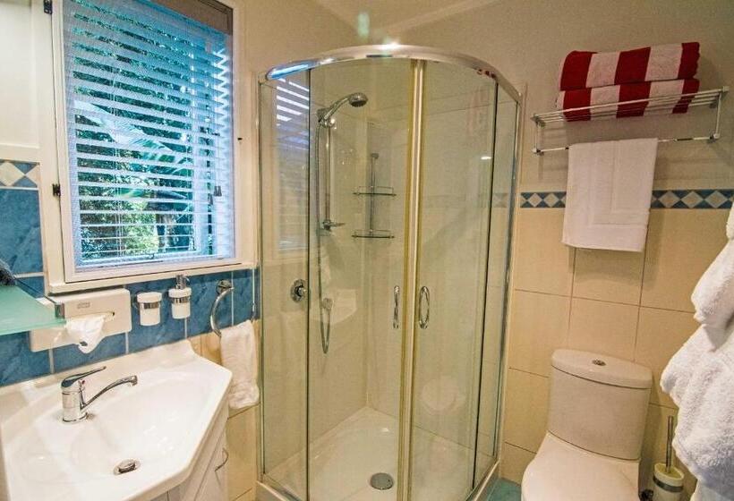 خانه 1 خوابه, Moon Gate Villa