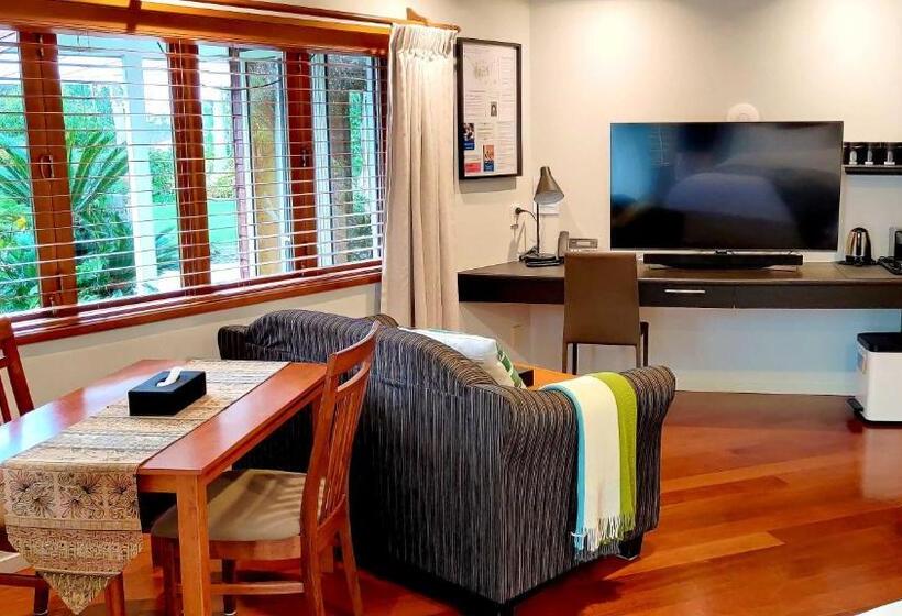 سوئیت پریمیوم, Moon Gate Villa