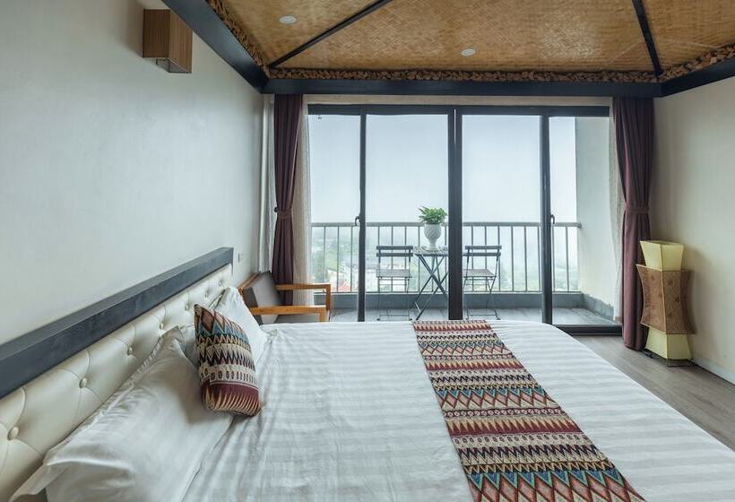 Deluxe Room Mountain View, Phuong Nam