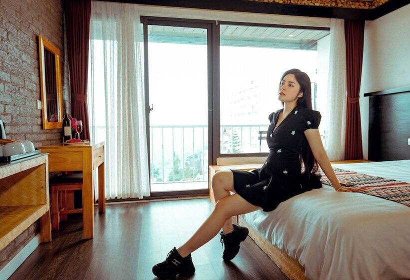 اتاق استاندارد چهار تخته, Phuong Nam