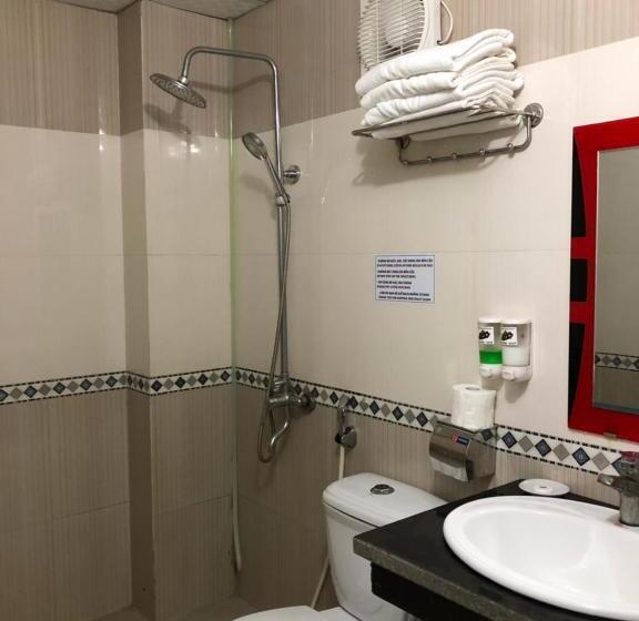 اتاق استاندارد, Phuong Nam