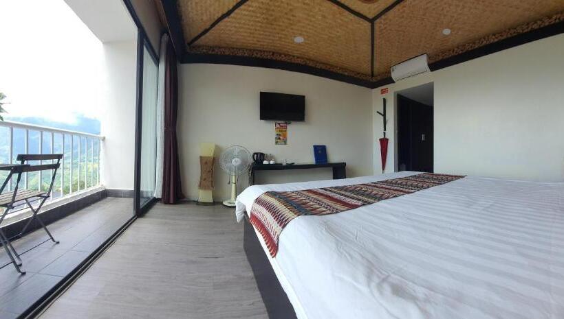 Deluxe Room Mountain View, Phuong Nam