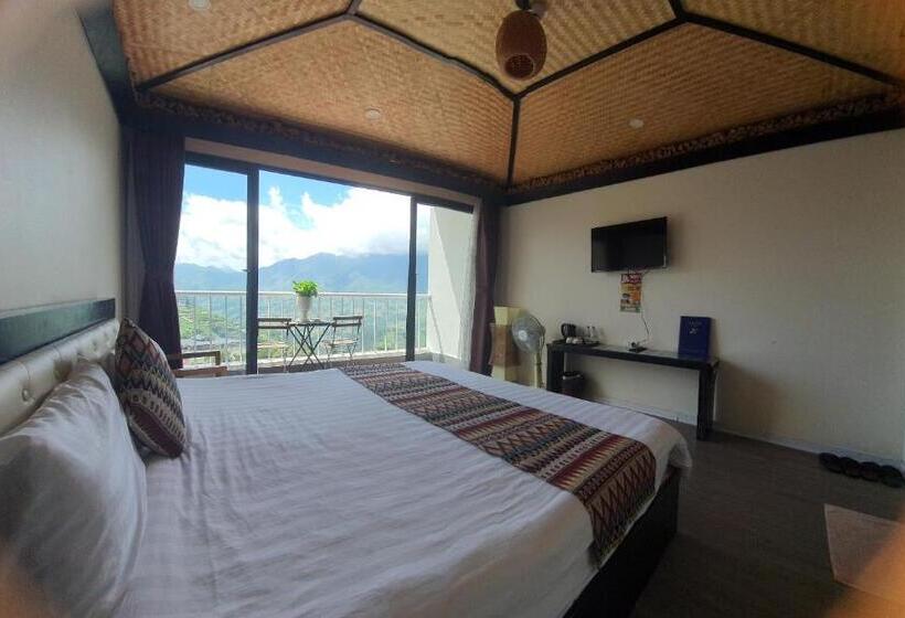 Deluxe Room Mountain View, Phuong Nam