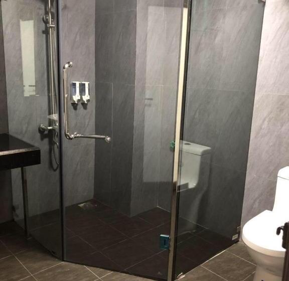 اتاق لوکس, Phuong Nam