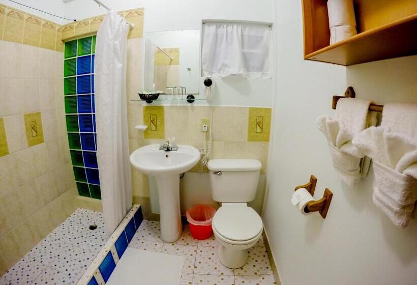 חדר דלוקס עם מרפסת, Rumors Resort