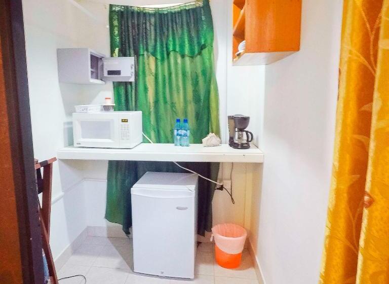 חדר דחוקס עם מיטת קינג, Rumors Resort