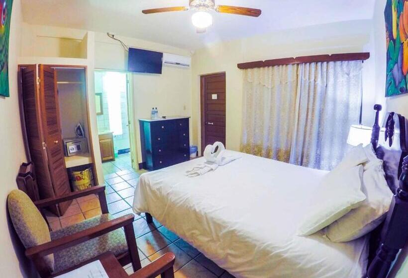 חדר סטנדרט יחיד, Rumors Resort