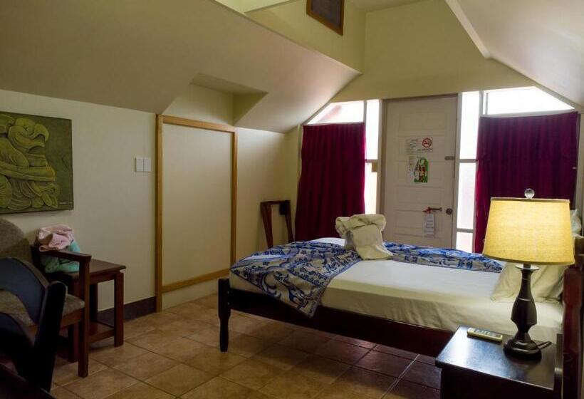 חדר סטנדרט יחיד עם מרפסת, Rumors Resort