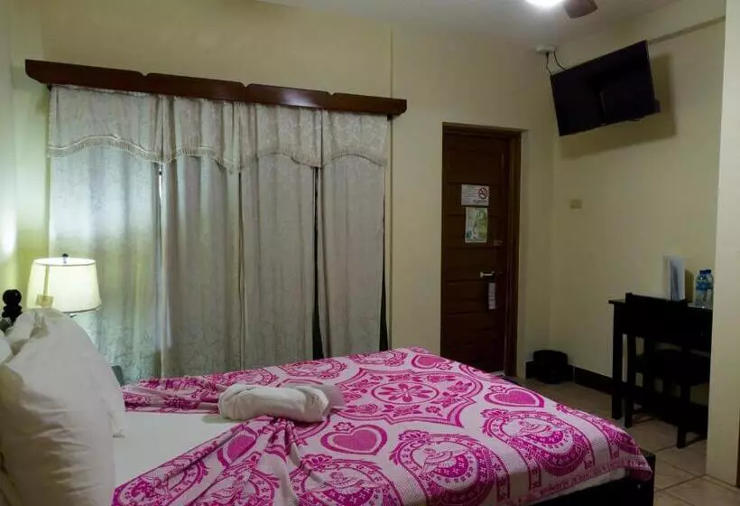 اتاق استاندارد, Rumors Resort