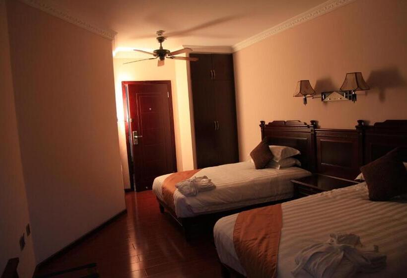 اتاق استاندارد با تراس, Trinity