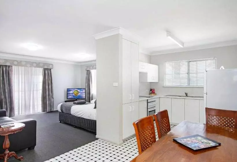 آپارتمان 1 خوابه با تراس, Quality Inn Ashby House Tamworth