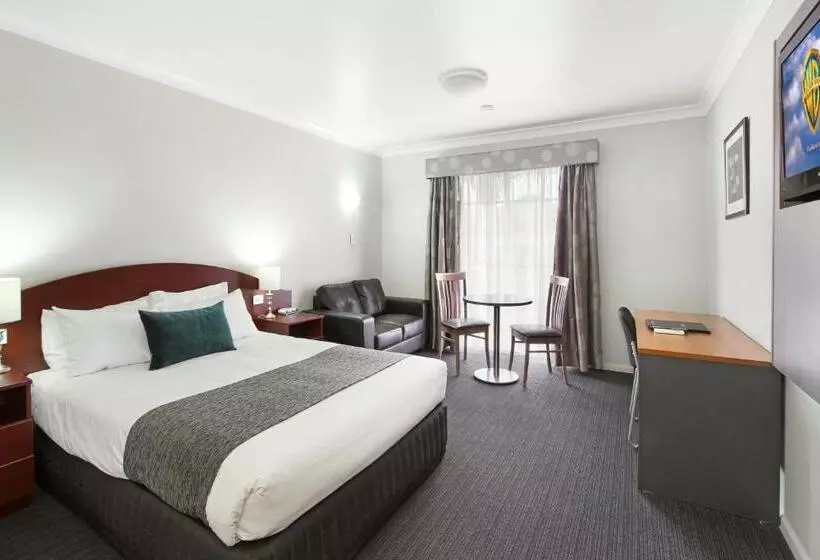 Suite with Terrace, Quality Inn Ashby House Tamworth