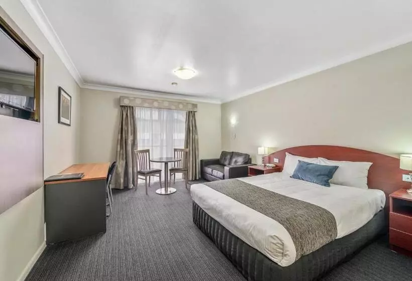 Suite with Terrace, Quality Inn Ashby House Tamworth