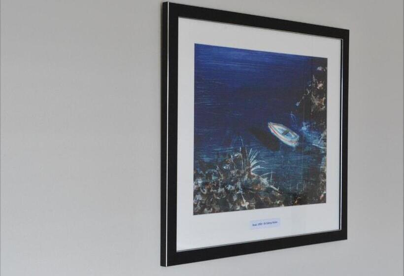 سوئیت پریمیوم, Quality Inn Ashby House Tamworth