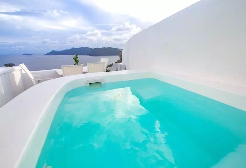 سوییت سوپریور با چشم‌انداز دریا, Onar Villas