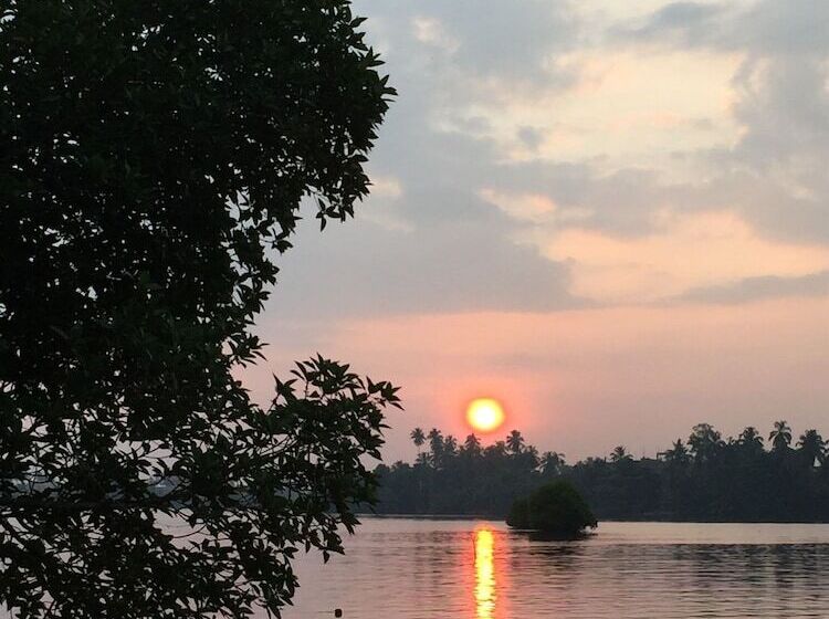 Апартаменты Deluxe 1 Спальня, Lagoon Bentota Resort