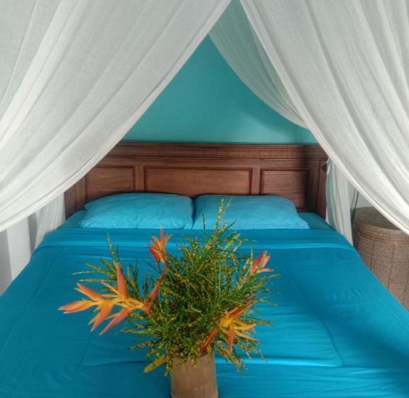 غرفة إقتصادية, Putu Yoga Bungalow