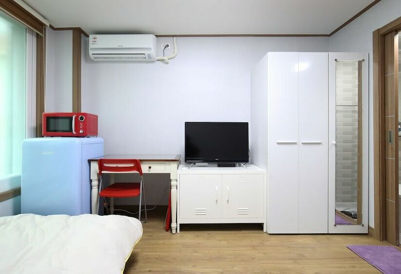 スタンダードシングルルーム, Sb House