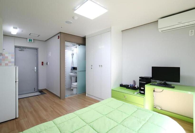 スタンダードシングルルーム, Sb House