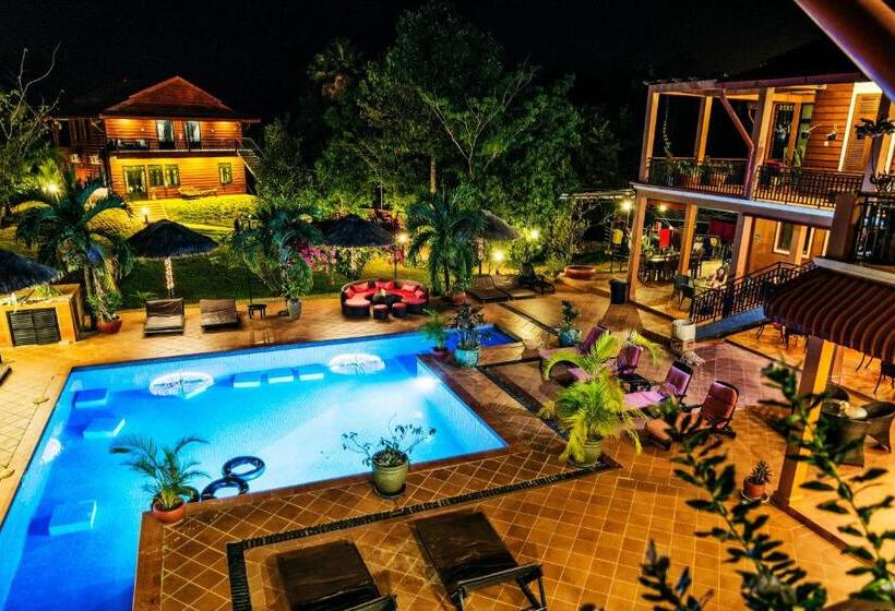 غرفة قياسية, Villa Vedici