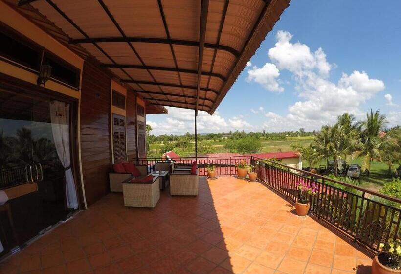 جناح عائلي, Villa Vedici