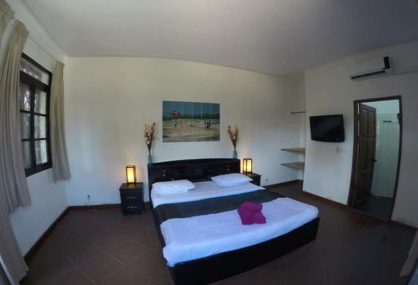 غرفة كومفورت, Villa Vedici