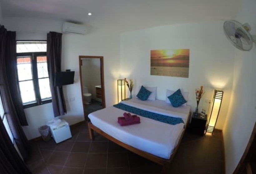 غرفة كومفورت, Villa Vedici