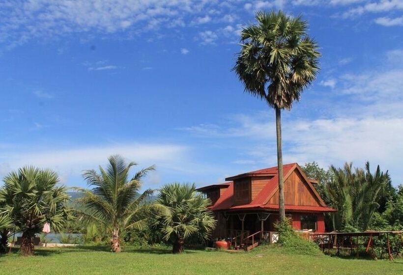 جناح عائلي, Villa Vedici