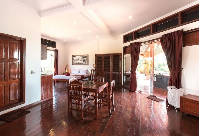 جناح عائلي, Villa Vedici