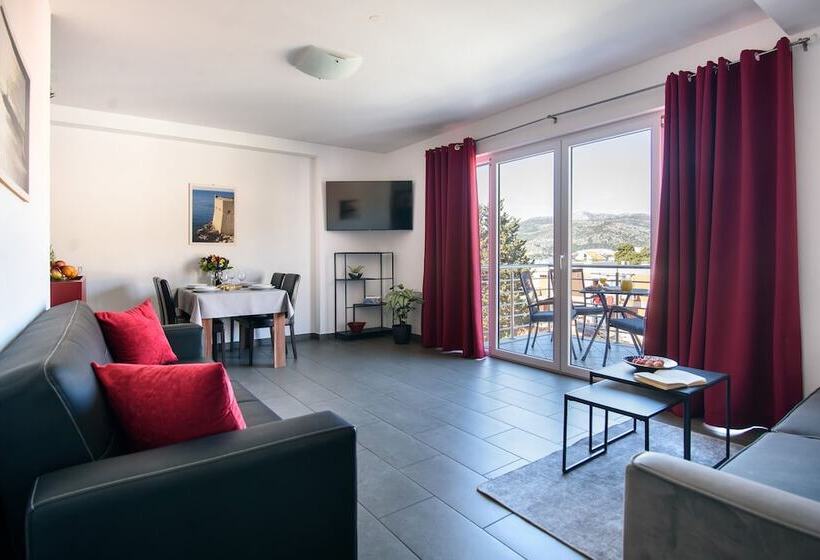 Люкс Повышенной Комфортности, California Apartments