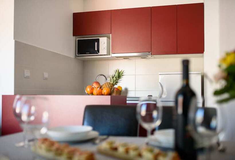 Люкс Повышенной Комфортности, California Apartments