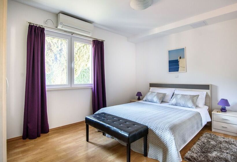 Люкс Комфорт, California Apartments