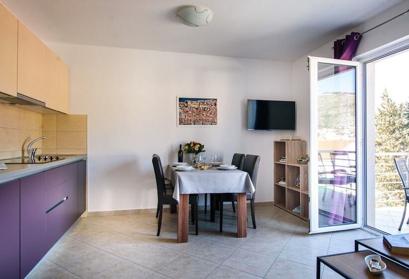 Люкс Комфорт, California Apartments