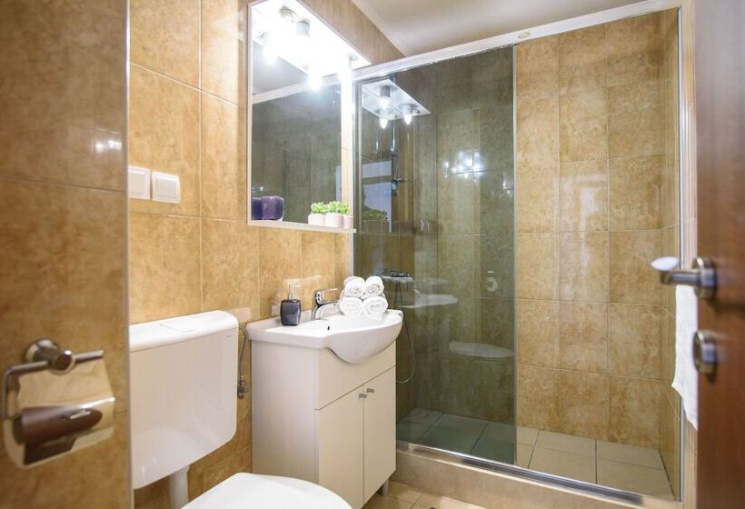 Люкс Повышенной Комфортности, California Apartments