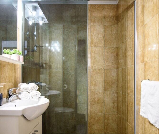 Люкс Повышенной Комфортности, California Apartments