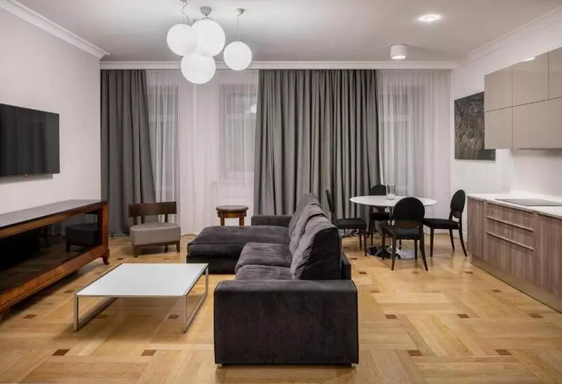 استودیوی استاندارد, Apartments City