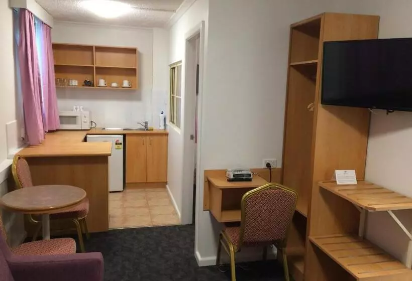 １ベッドルームアパートメント, Edgecliff Lodge Motel