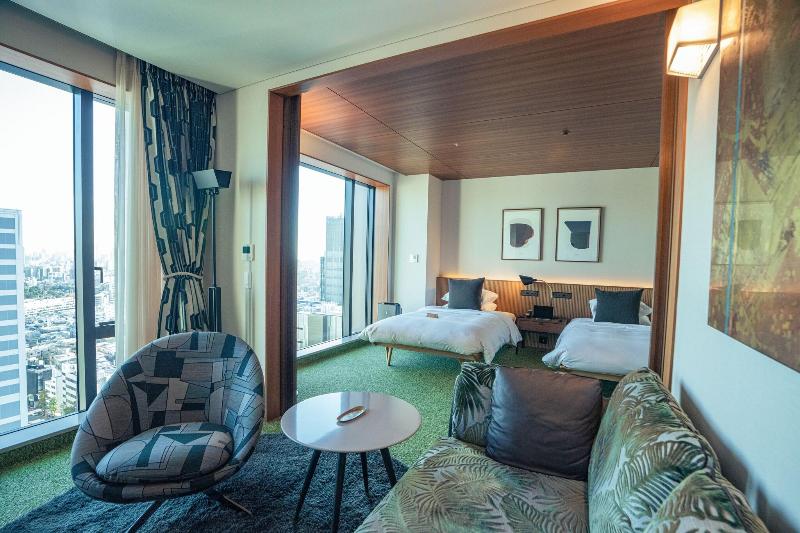 패밀리 룸, Edgecliff Lodge Motel