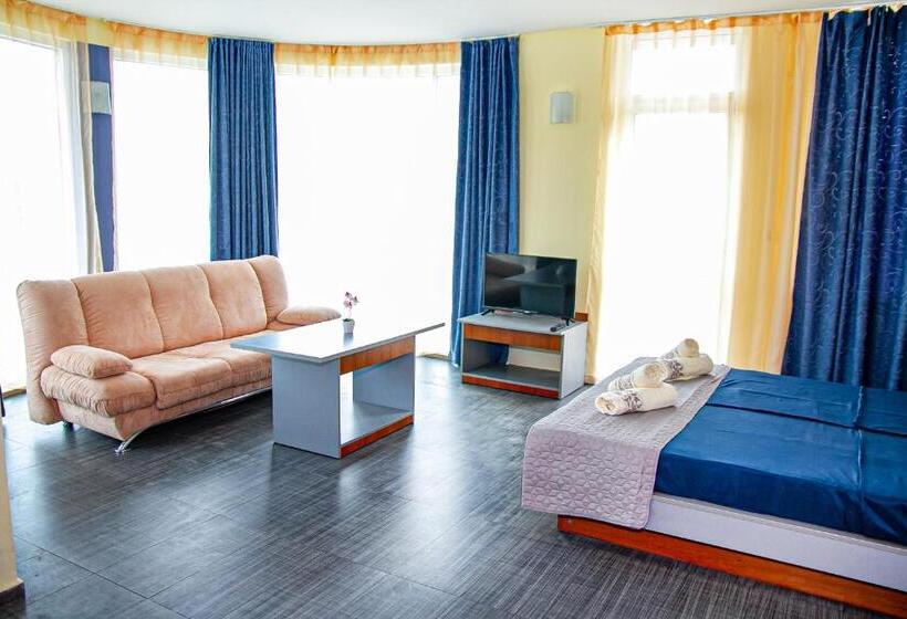 סטודיו סטנדרטי נוף לים, Favorit Apart